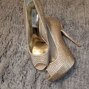 Jennifer Lopez blush color bling stiletto heels pumps Sz 6.5